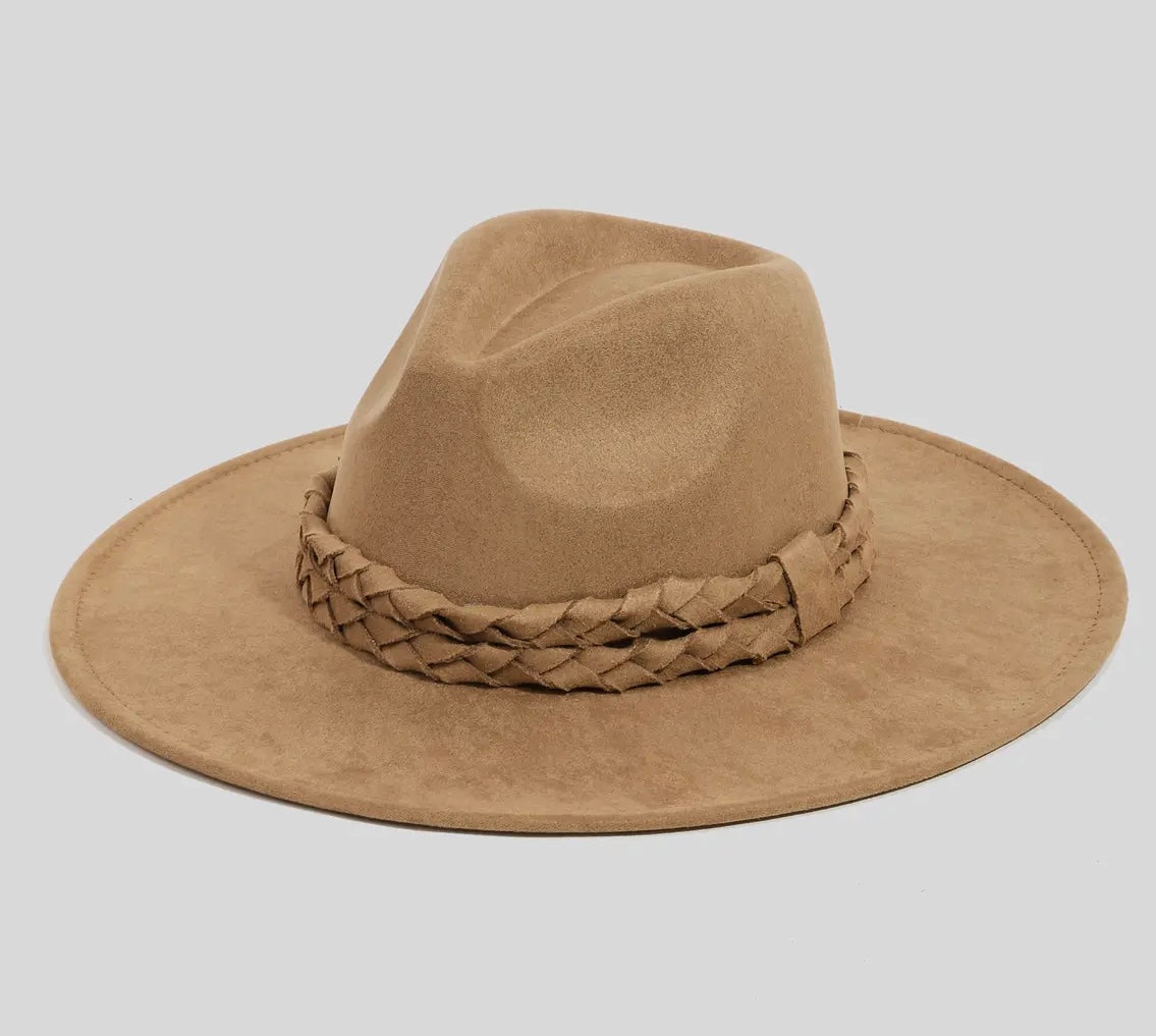 Tan hat
