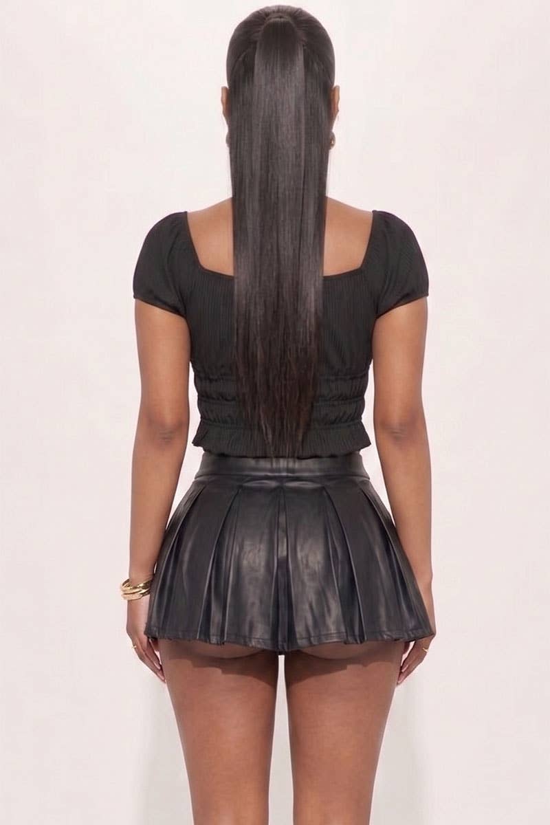 Black Puff Sleeve Crop