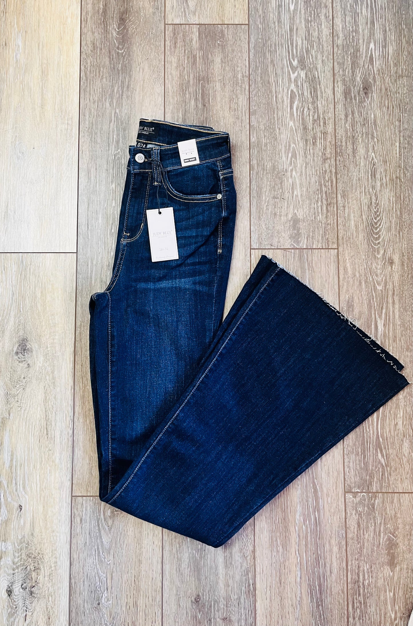 Judy Blue Dark Flare