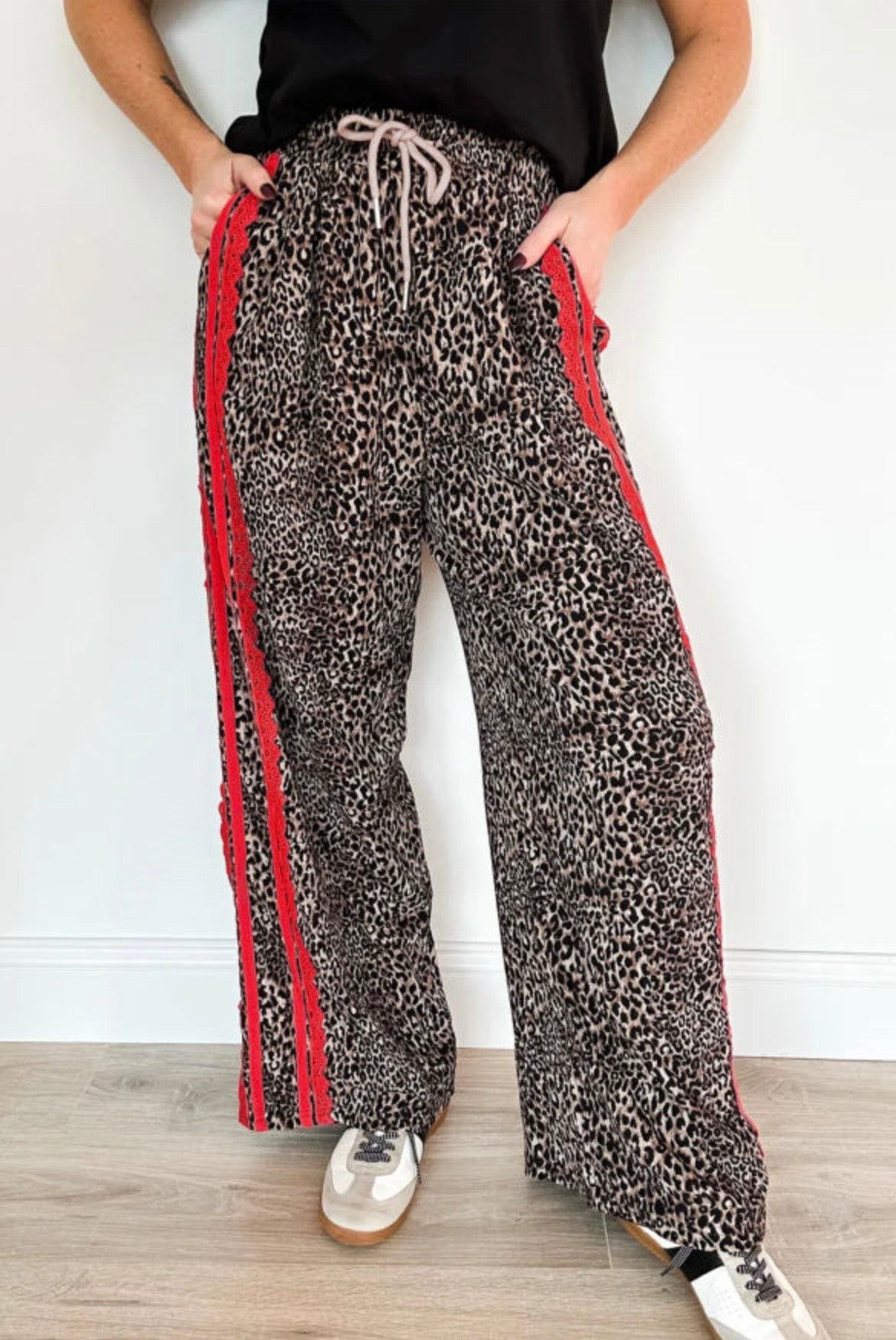 Leopard Print Drawstring Pant