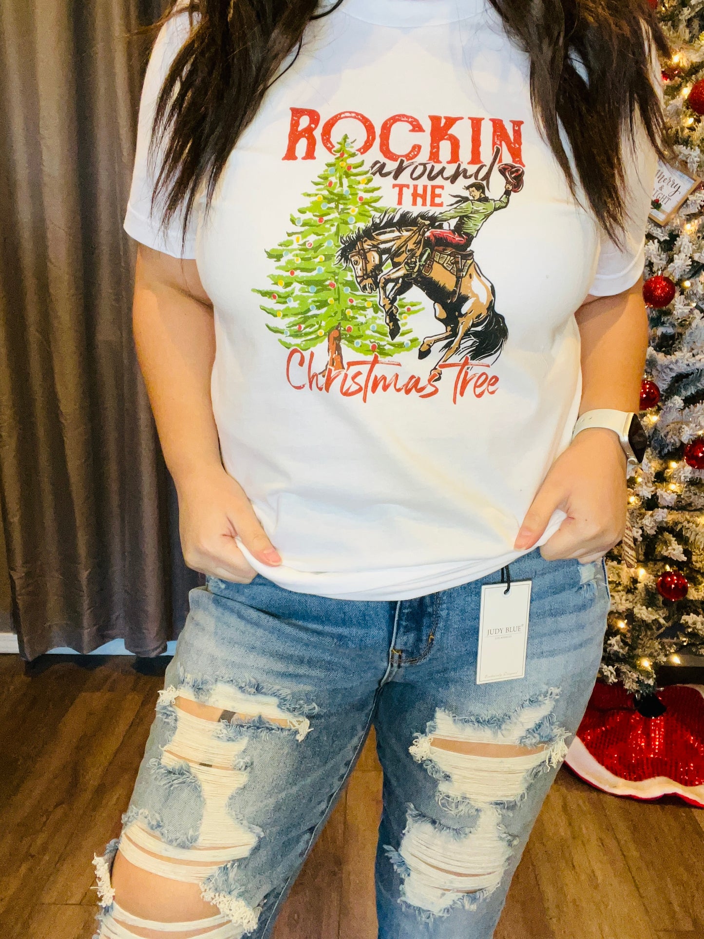 Rockin' around the Christmas tree